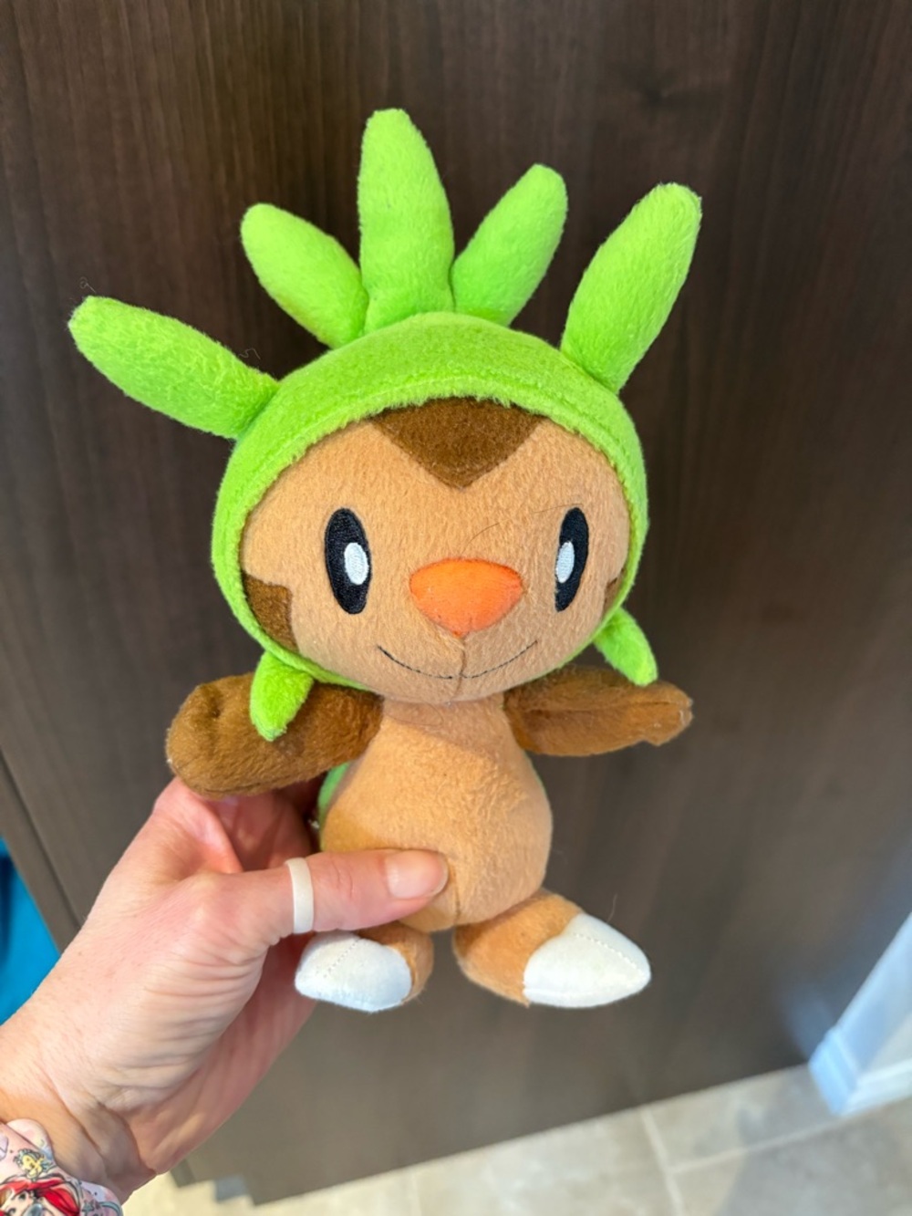 Pokemon CHESPIN Brown & Green Plush Stuffed Toy 9" Tomy 2015